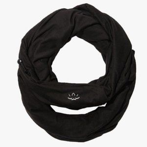Beyond Yoga Hidden Pocket Infinity Scarf